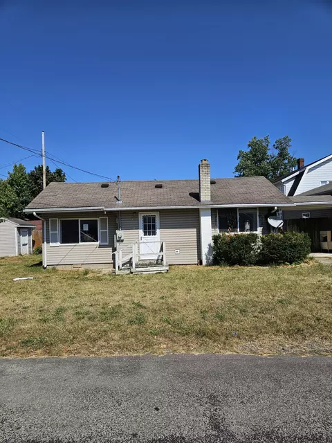 710 Cornelia St, Sturgis, MI 49091
