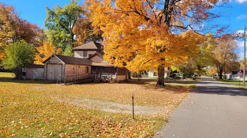 507 S A Ave, Athens, MI 49011 photo 5