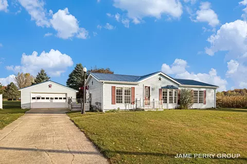 689 E Beardsley Rd, Sheridan, MI 48884 photo 23