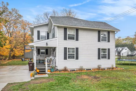 511 Spring St, Big Rapids, MI 49307 photo 3