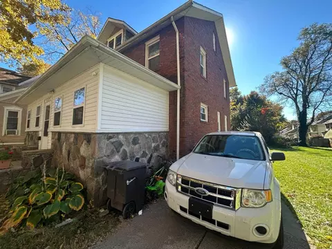 509 W Biddle St, Jackson, MI 49203 photo 3