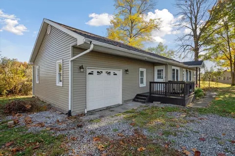 1906 Heiss Rd, Monroe, MI 48162 photo 3