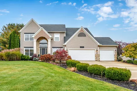 3718 Compass Point Cir, Galesburg, MI 49053