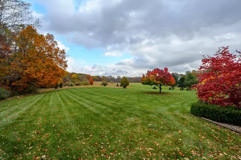Exterior - 6650 N 39th St, Augusta, MI 49012 photo 11 of 15