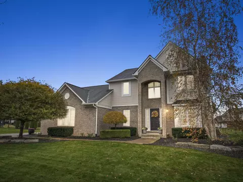 26720 Kentucky Ct, South Lyon, MI 48178