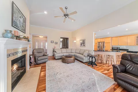 751 Breconshire Dr, Saline, MI 48176 photo 7
