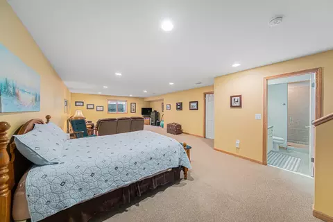 751 Breconshire Dr, Saline, MI 48176 photo 28