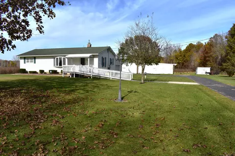 8237 Willow Rd, Milan, MI 48160
