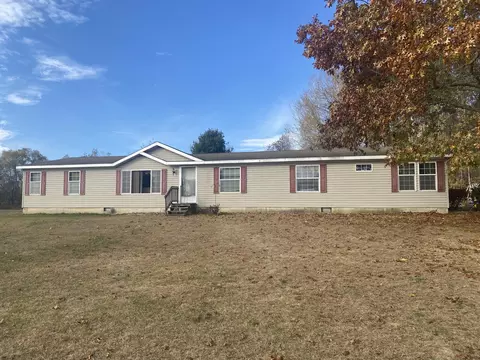 21674 Monroe Rd, Morley, MI 49336