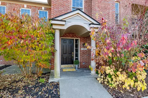 5678 Hampshire Ln, Ypsilanti, MI 48197
