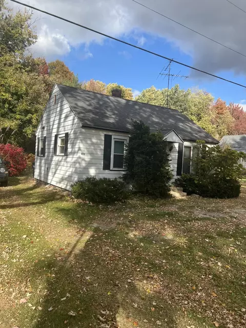 9573 Port Sheldon St, Zeeland, MI 49464