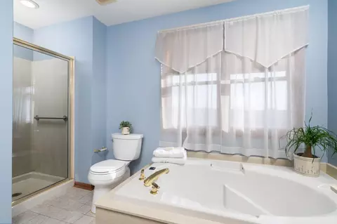 1027 Taylor Rd, Brighton, MI 48114 photo 24
