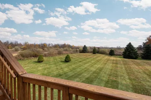 1027 Taylor Rd, Brighton, MI 48114 photo 37