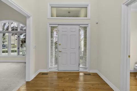 4173 Chatfield Ln, Troy, MI 48098 photo 5