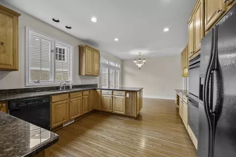 4173 Chatfield Ln, Troy, MI 48098 photo 18