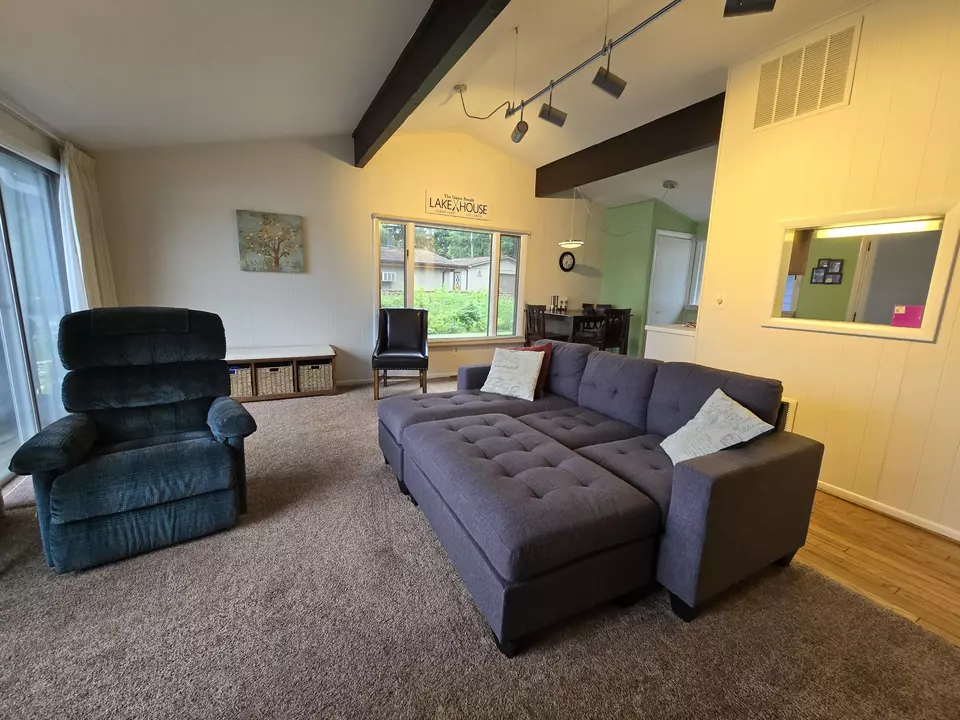  1212 Dockside Dr, Grass Lake, MI 49240 photo 8