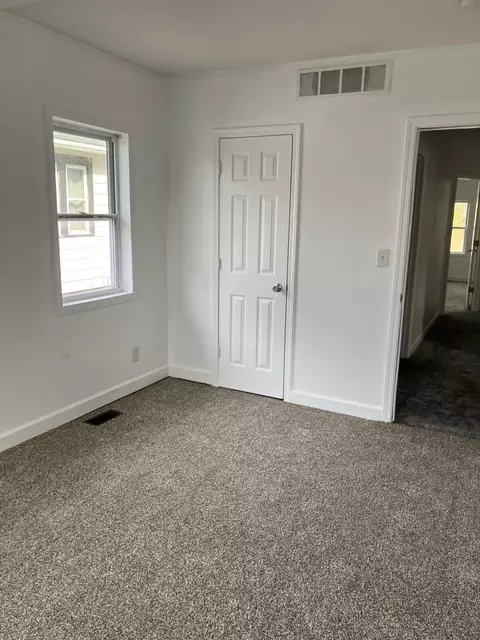116 Avondale Ave, Jackson, MI 49203 photo 17