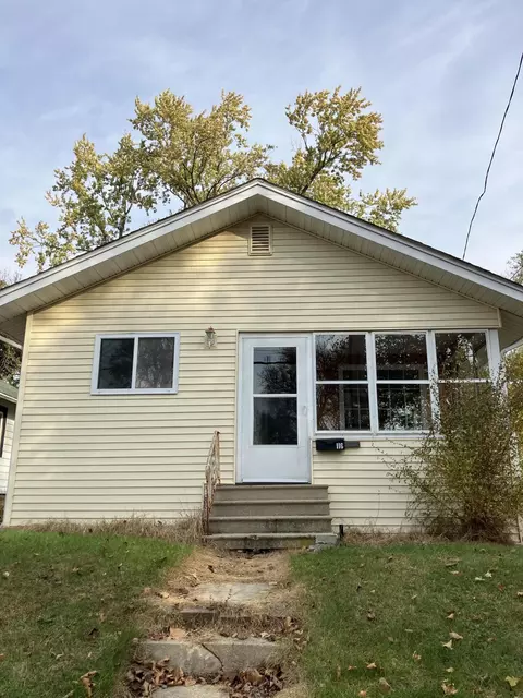 116 Avondale Ave, Jackson, MI 49203 photo 3