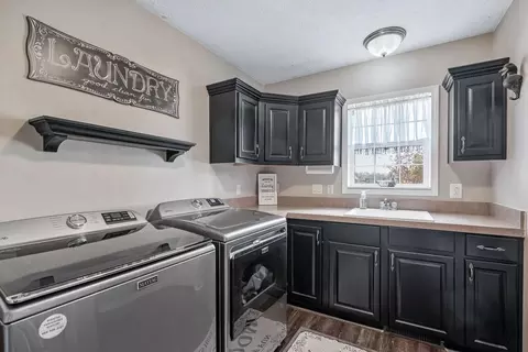 76 4th St, Plainwell, MI 49080 photo 13