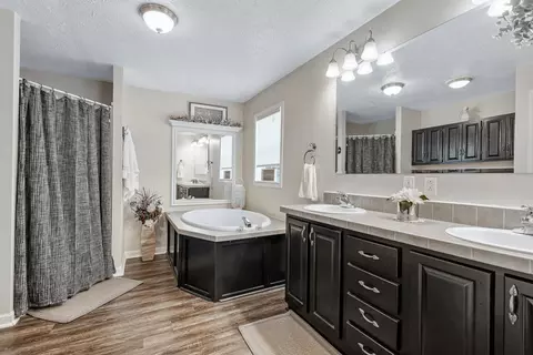 76 4th St, Plainwell, MI 49080 photo 21