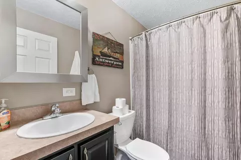 76 4th St, Plainwell, MI 49080 photo 14