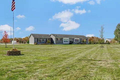 76 4th St, Plainwell, MI 49080 photo 39