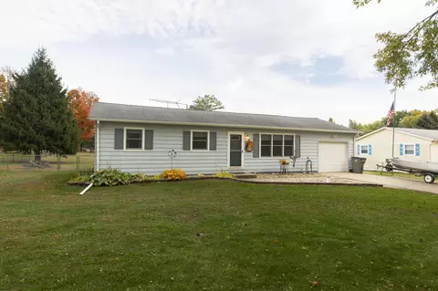 1317 Norwood Rd, Niles, MI 49120
