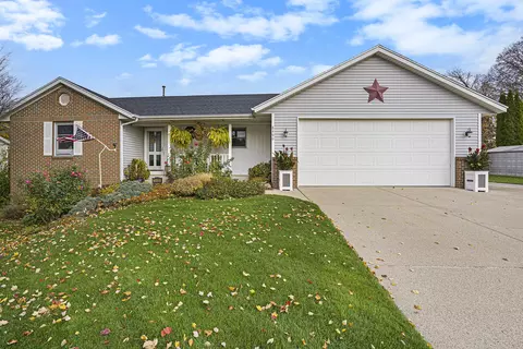 8499 N Maple Ct, Zeeland, MI 49464