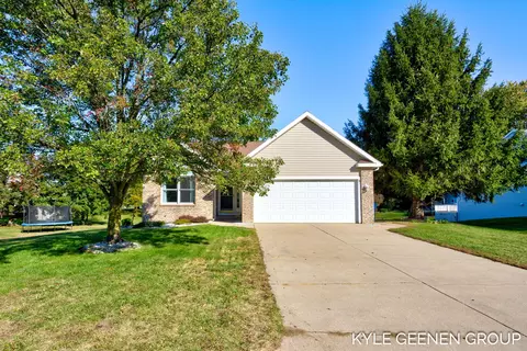 11642 Kerkwin Rd, Holland, MI 49424