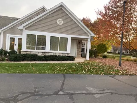 1927 Brighton Ln, Portage, MI 49024