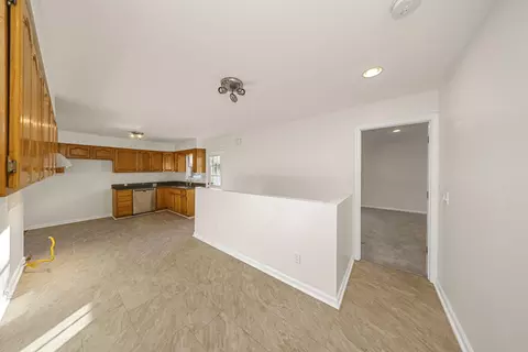 23091 Ithaca St, Oak Park, MI 48237 photo 15