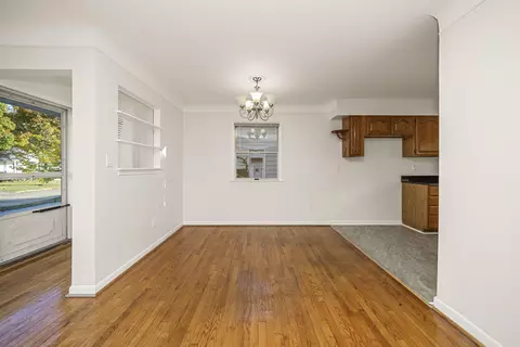 23091 Ithaca St, Oak Park, MI 48237 photo 8