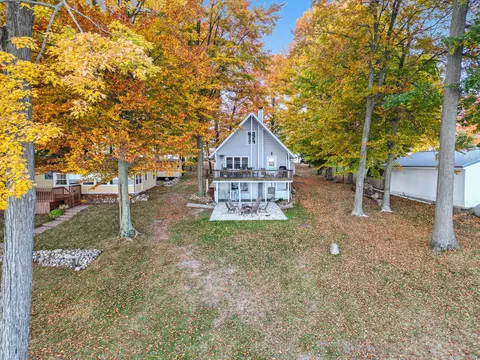 391 Dickerson Vw SW, Stanton, MI 48888 photo 30