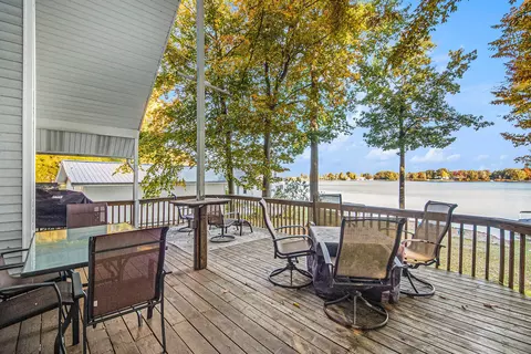 391 Dickerson Vw SW, Stanton, MI 48888 photo 27