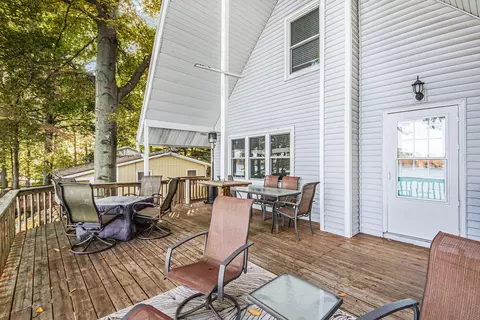 391 Dickerson Vw SW, Stanton, MI 48888 photo 26