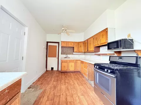 101 E Wayne St, Dowagiac, MI 49047 photo 9