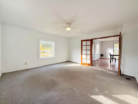 101 E Wayne St, Dowagiac, MI 49047 photo 5