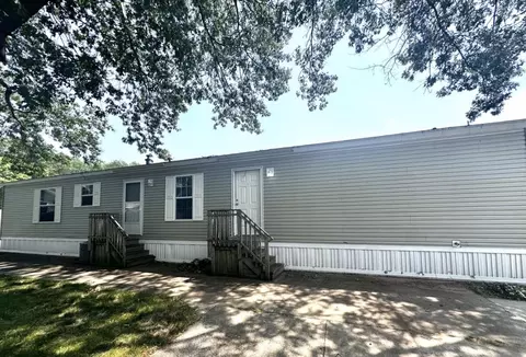 2364 Elm Rd, Twin Lake, MI 49457