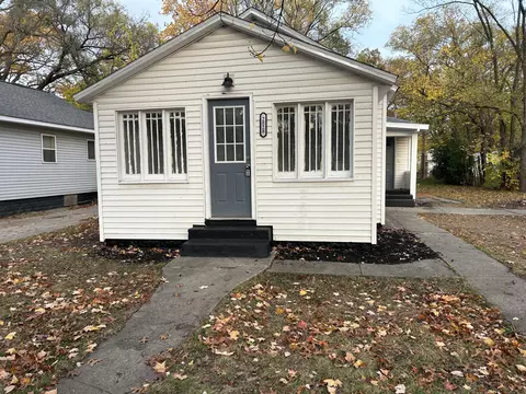 2828 Leahy St, Muskegon Heights, MI 49444