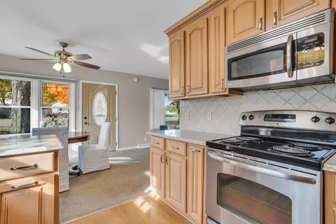 3203 Hoyer Rd, Jackson, MI 49201 photo 4