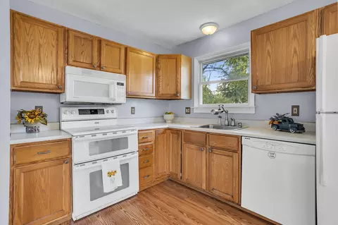 3612 Clinton Way, Jackson, MI 49201 photo 8
