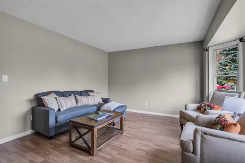 3612 Clinton Way, Jackson, MI 49201 photo 4