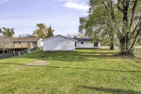 3612 Clinton Way, Jackson, MI 49201 photo 2