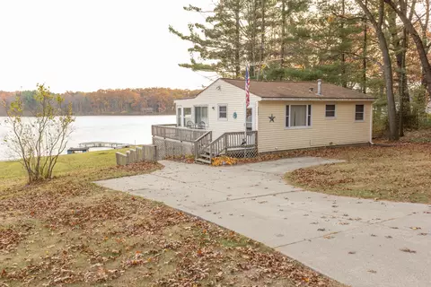 21367 Monroe Rd, Morley, MI 49336