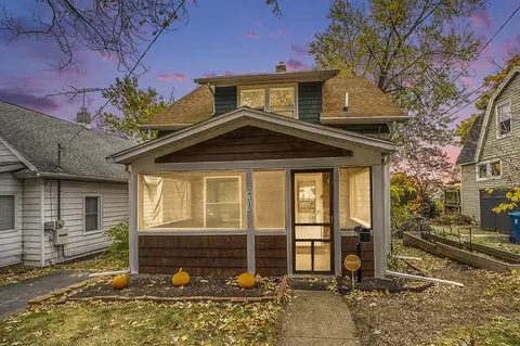 2313 Hillside Pl, Kalamazoo, MI 49001
