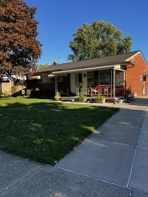 25760 Thomas Dr, Warren, MI 48091