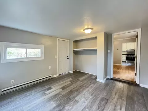 4328 Edmund St, Wayne, MI 48184 photo 17