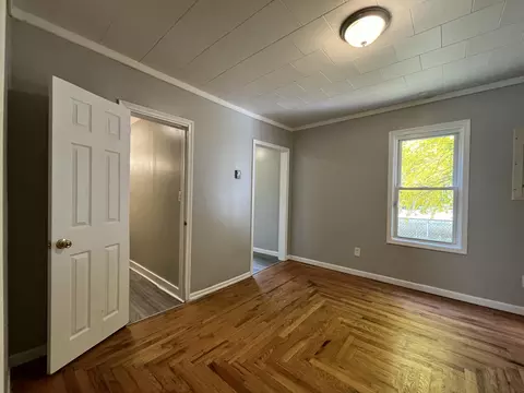 4328 Edmund St, Wayne, MI 48184 photo 12
