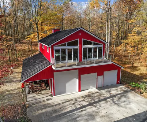 9820 S Ionia Rd, Bellevue, MI 49021