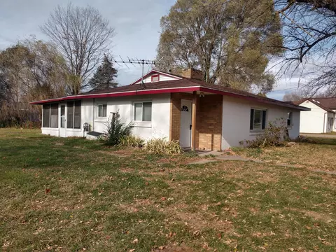 4939 N Lumber Jack Rd, Riverdale, MI 48877